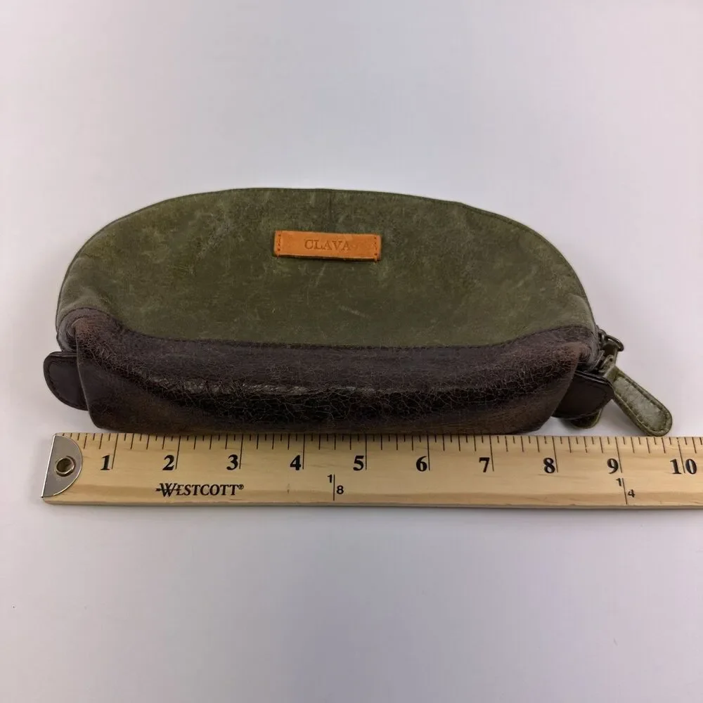 Clava leather accessory
